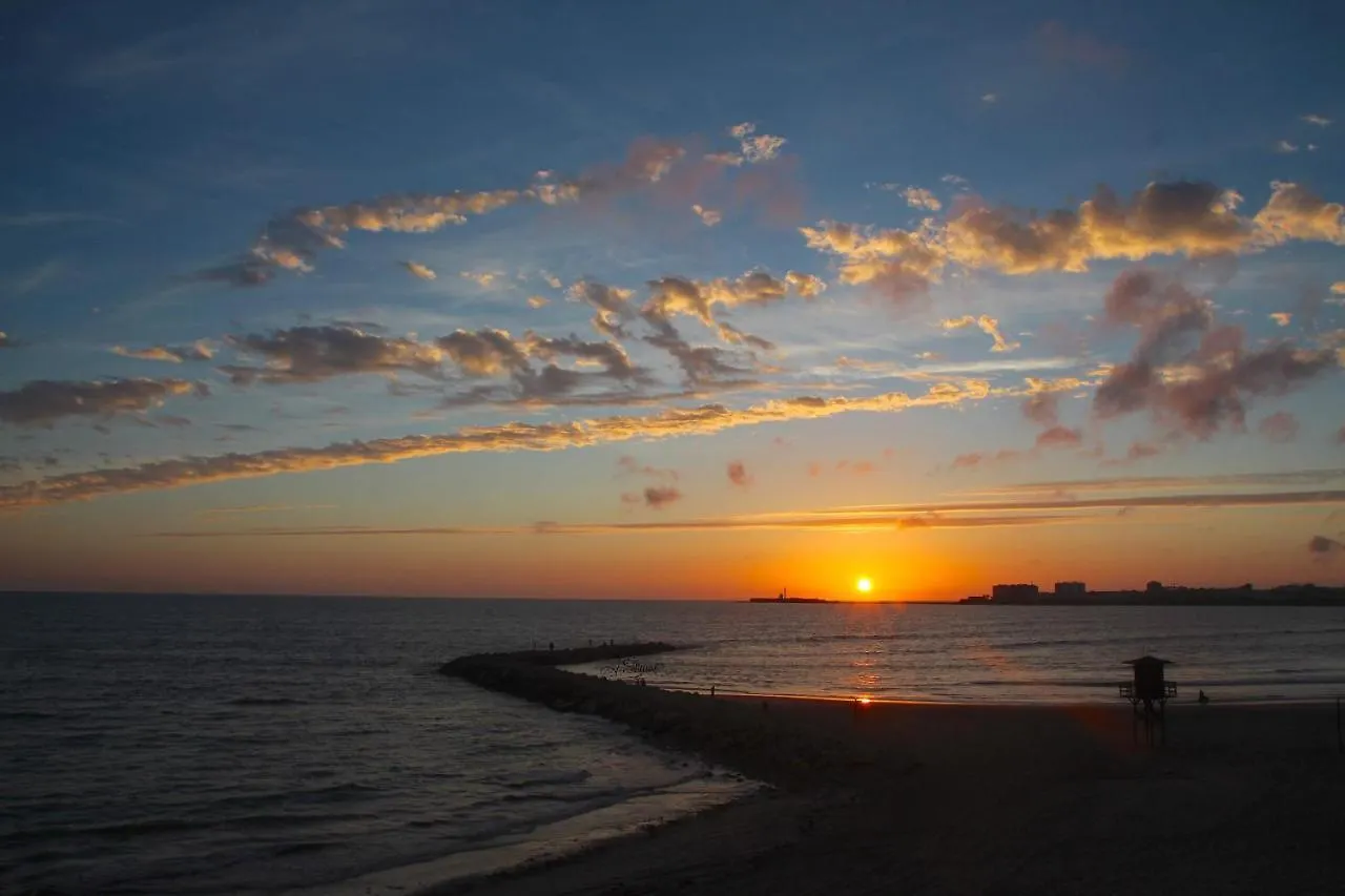 Apartment Apartamento Ventanal Al Mar Cádiz Spanien
